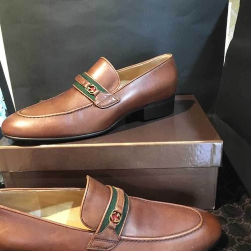 Gucci - Picture 2 of 8